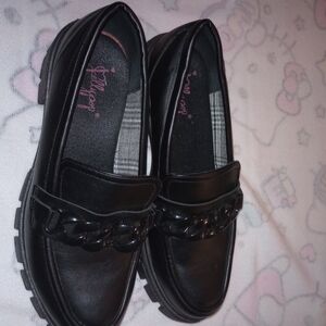 Jellypop Women's Black Chain-Trim Loafers Callouts In Photos Worn Once